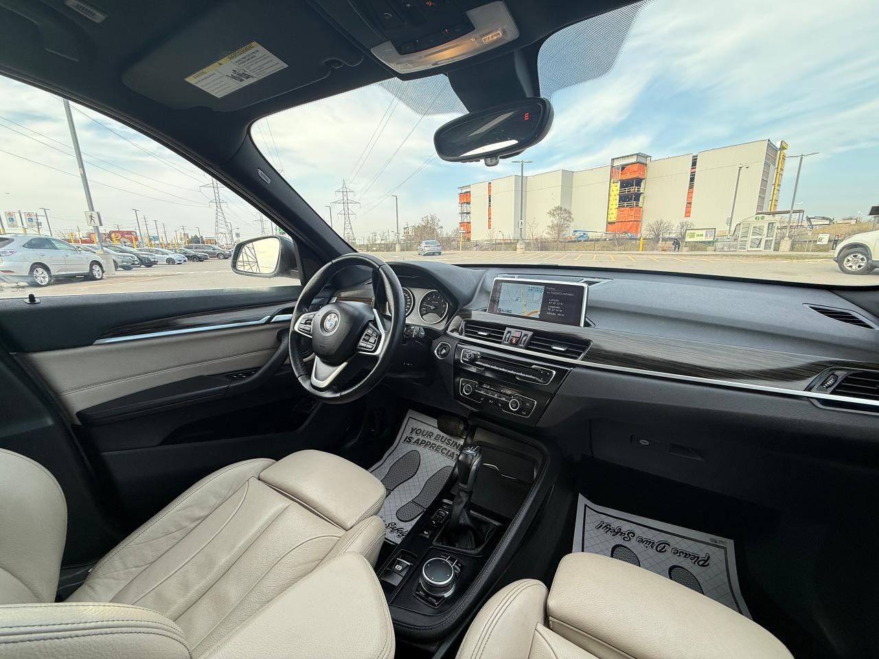 2017 BMW X1 AWD 4dr xDrive28i - Photo #17