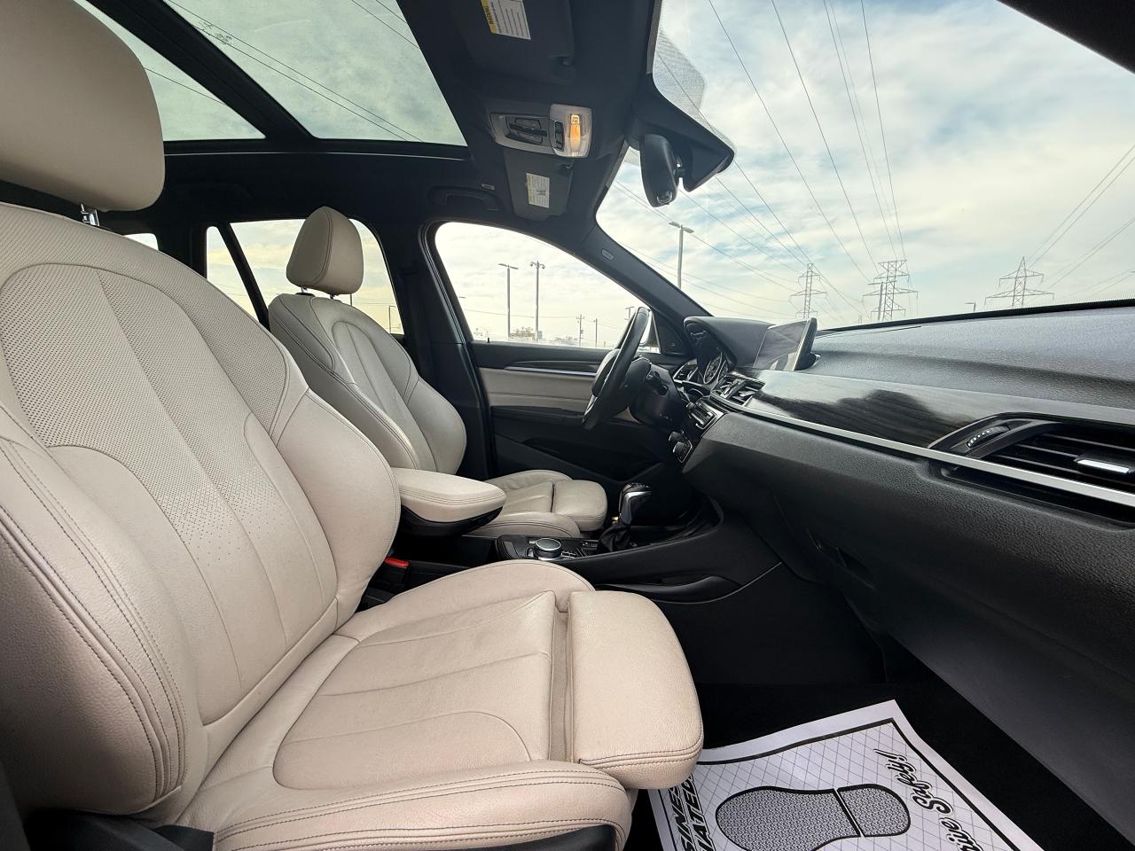 2017 BMW X1 AWD 4dr xDrive28i - Photo #18