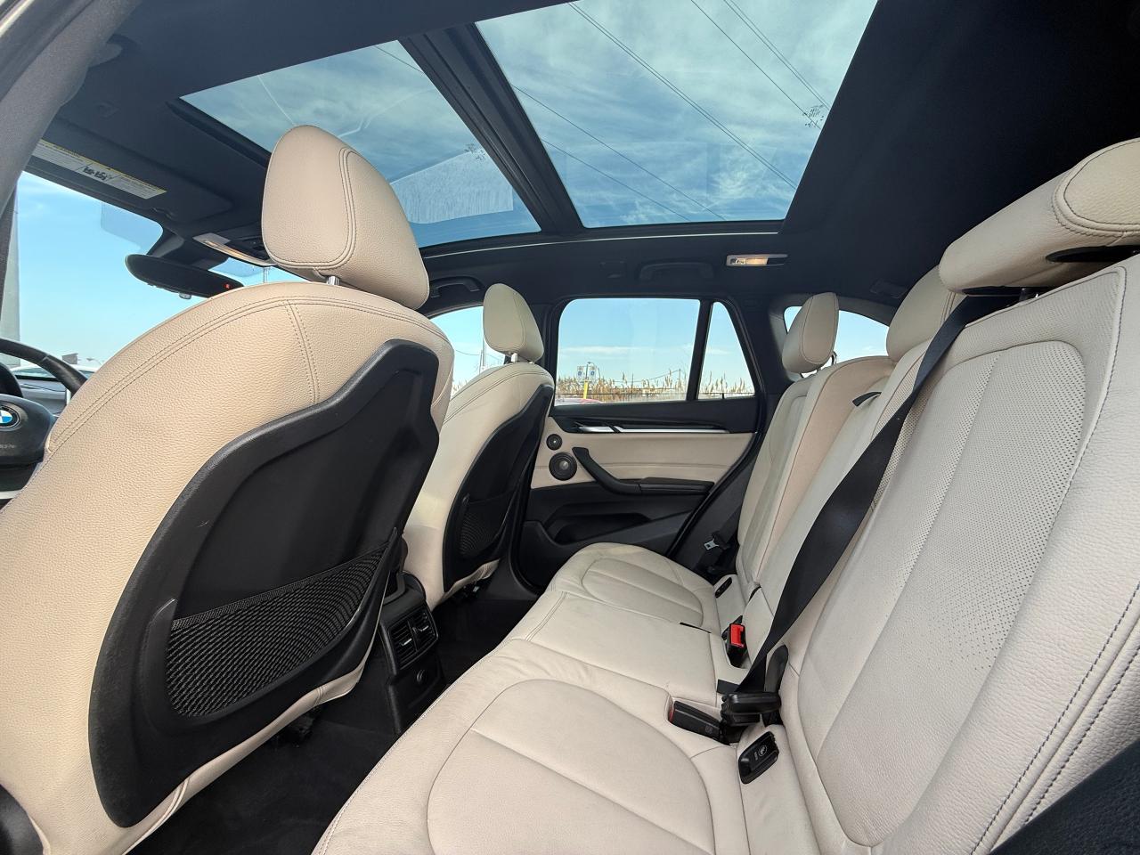 2017 BMW X1 AWD 4dr xDrive28i - Photo #13