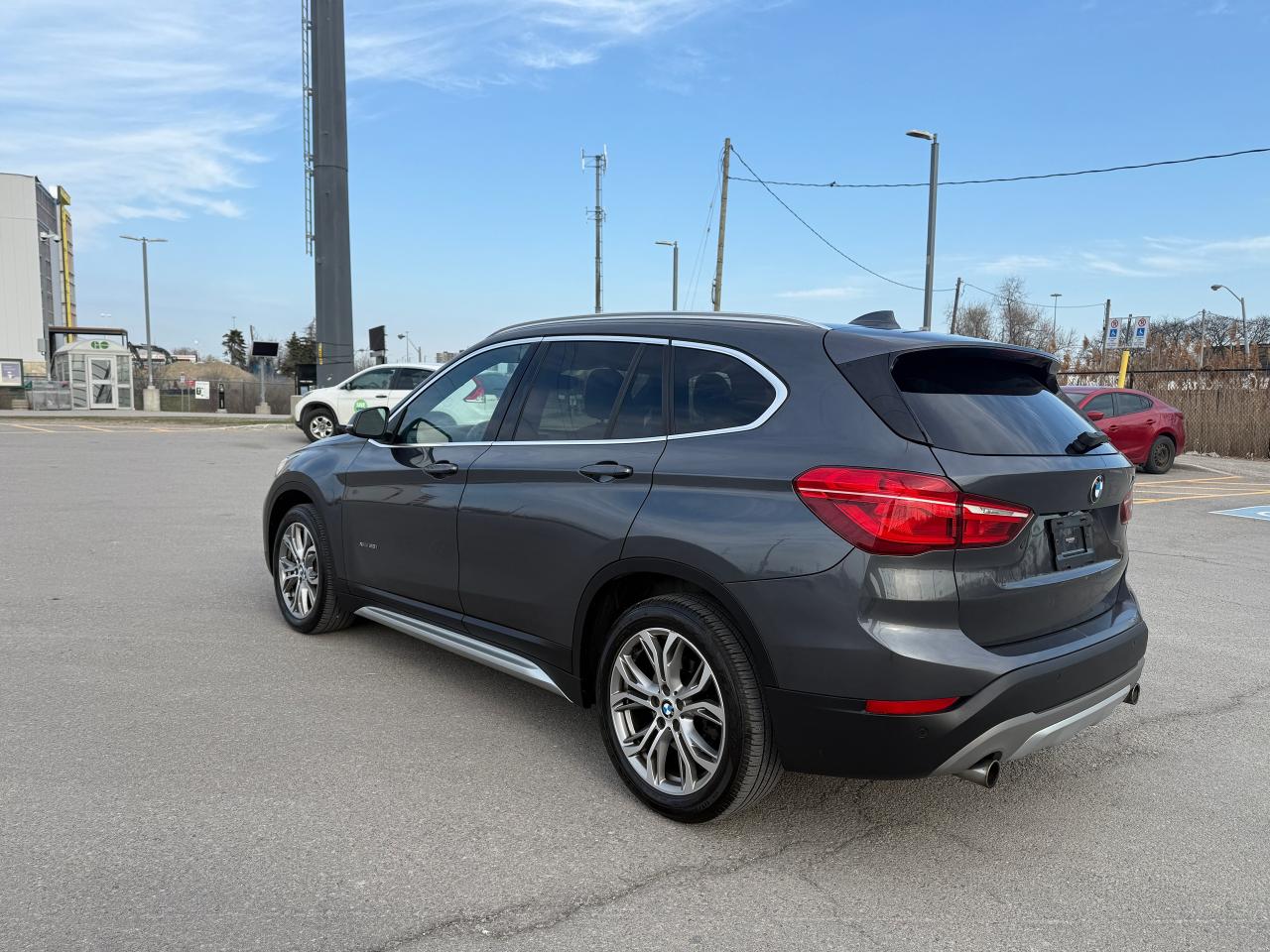 2017 BMW X1 AWD 4dr xDrive28i - Photo #7