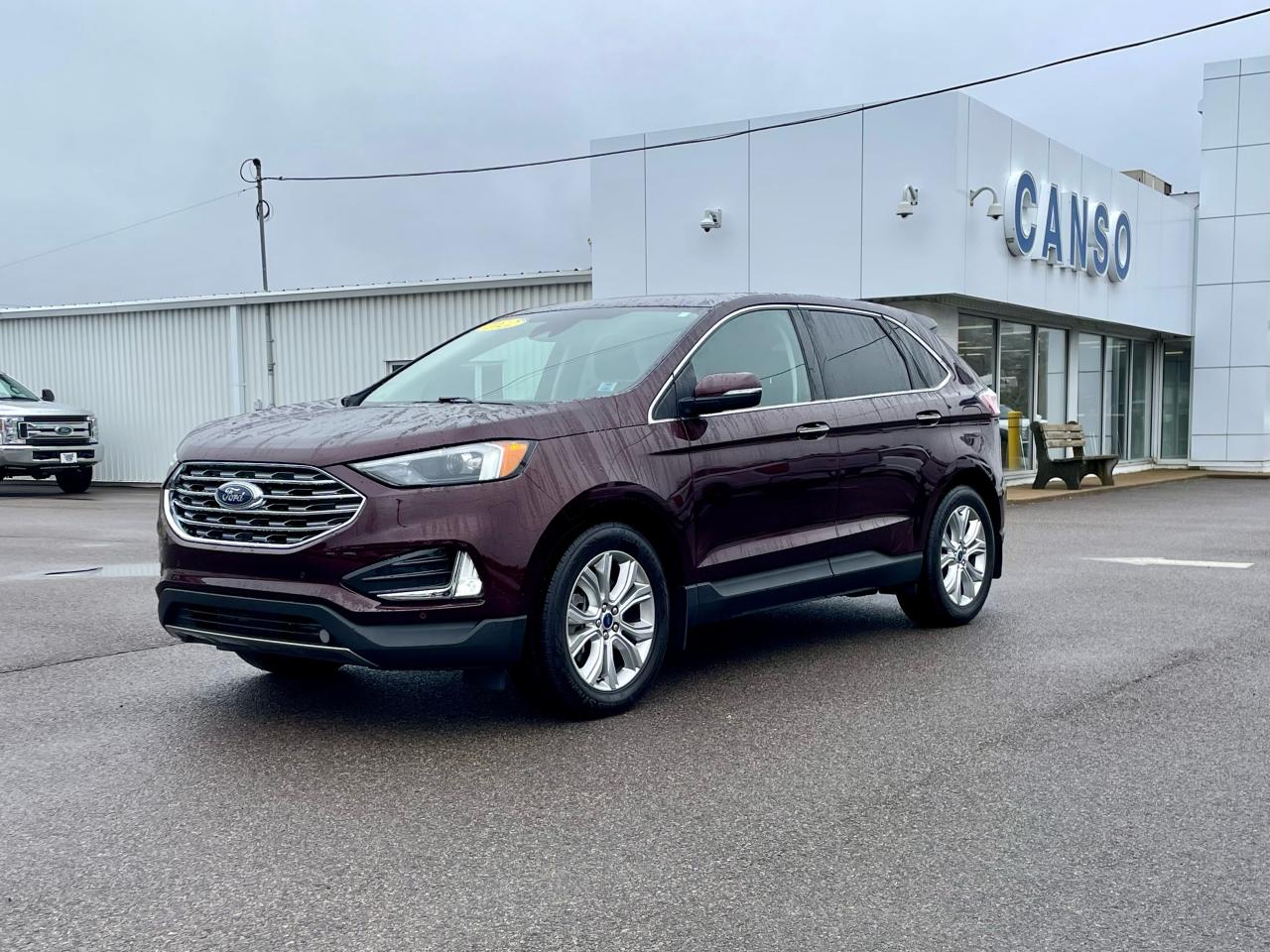2022 Ford Edge TITANIUM AWD W/WINTER TIRES AND RIMS Photo5