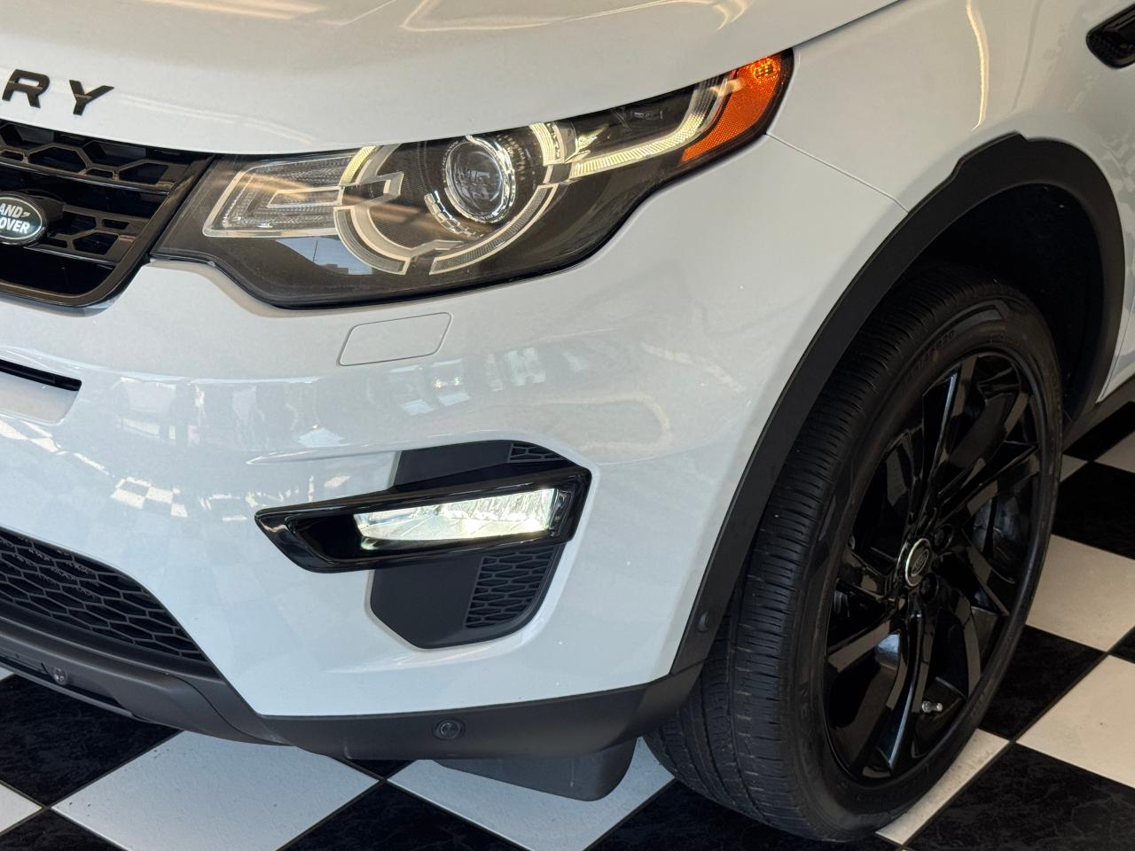2016 Land Rover Discovery Sport Sport HSE Luxury+Camera+Roof+GPS+CLEAN CARFAX - Photo #36