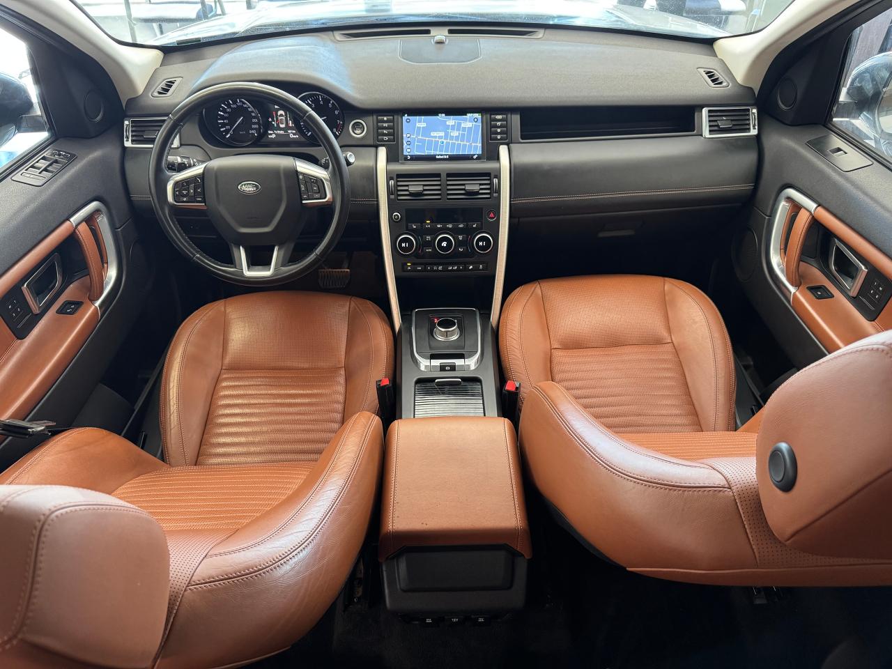 2016 Land Rover Discovery Sport Sport HSE Luxury+Camera+Roof+GPS+CLEAN CARFAX - Photo #2