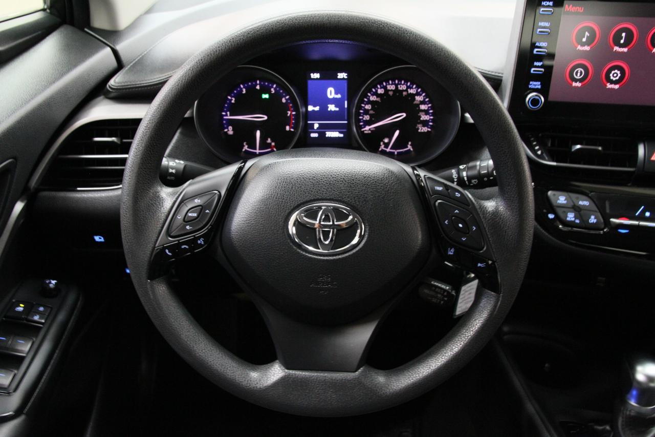 2022 Toyota C-HR LE | LaneDep | ACC | Backup Cam | CarPlay