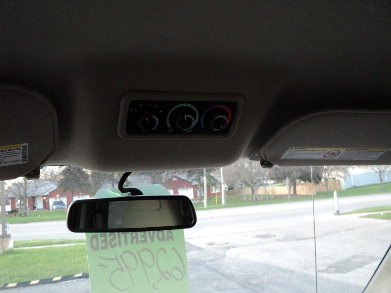 2023 Chevrolet Express LS 3500 RWD 6.6L8cylGas 12 Passenger BackUpCam - Photo #20
