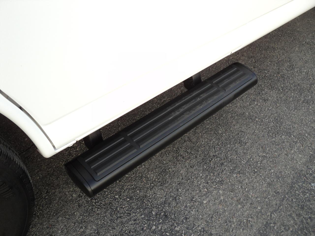 2023 Chevrolet Express LS 3500 RWD 6.6L8cylGas 12 Passenger BackUpCam - Photo #23