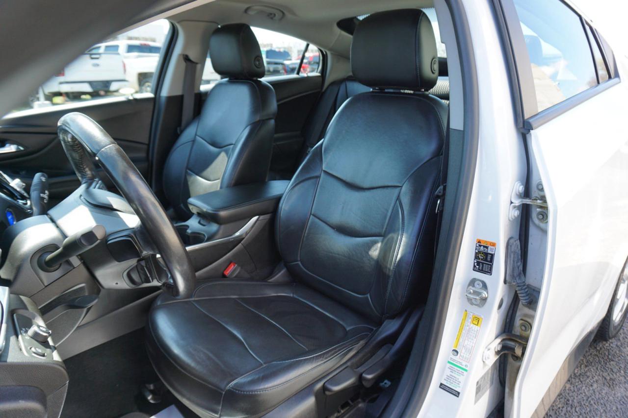 2018 Chevrolet Volt LTZ CERTIFIED *FREE ACCIDENT* NAV CAMERA BLUETOOTH LEATHER HEATED 4 SEATS P.SENSORS CRUISE ALLOYS - Photo #14
