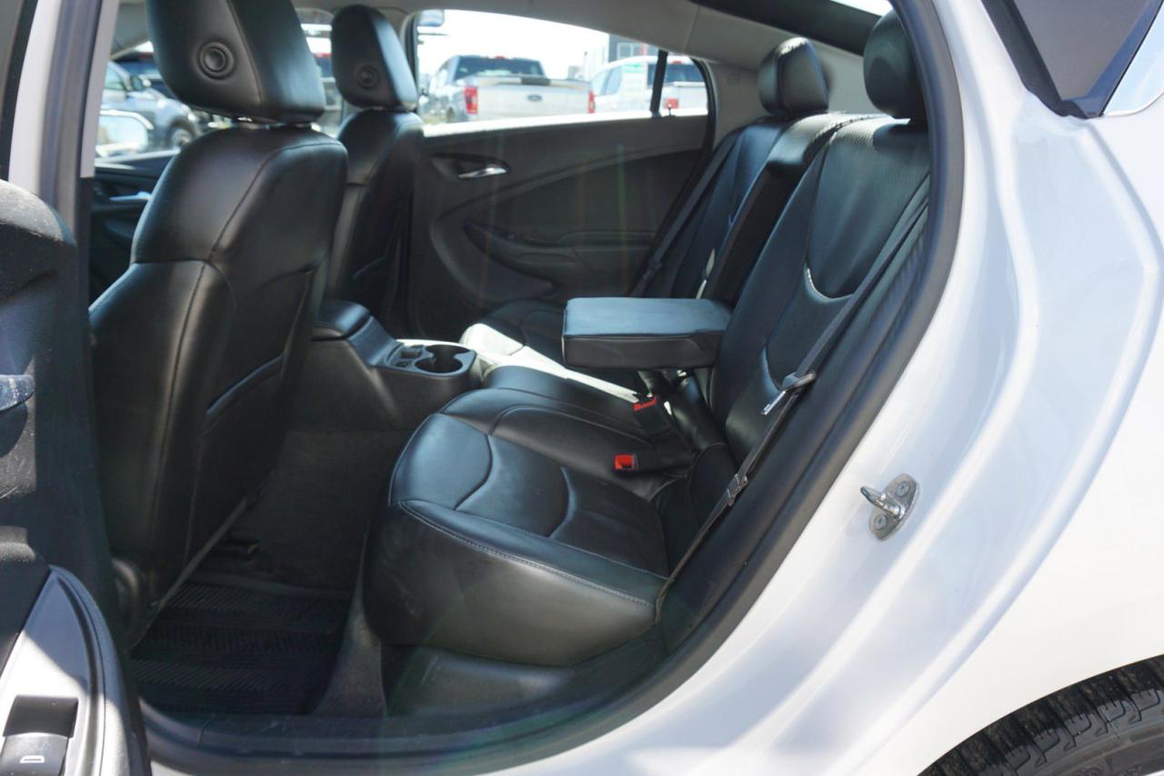 2018 Chevrolet Volt LTZ CERTIFIED *FREE ACCIDENT* NAV CAMERA BLUETOOTH LEATHER HEATED 4 SEATS P.SENSORS CRUISE ALLOYS - Photo #16
