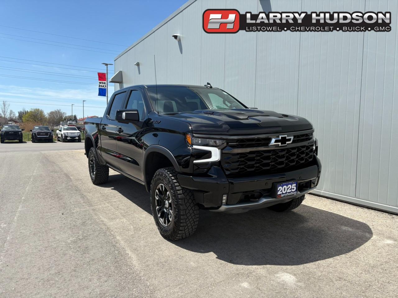 Used 2025 Chevrolet Silverado 1500 One Owner | ZR2 | Crew | Leather | Sunroof | Technology Package | 18