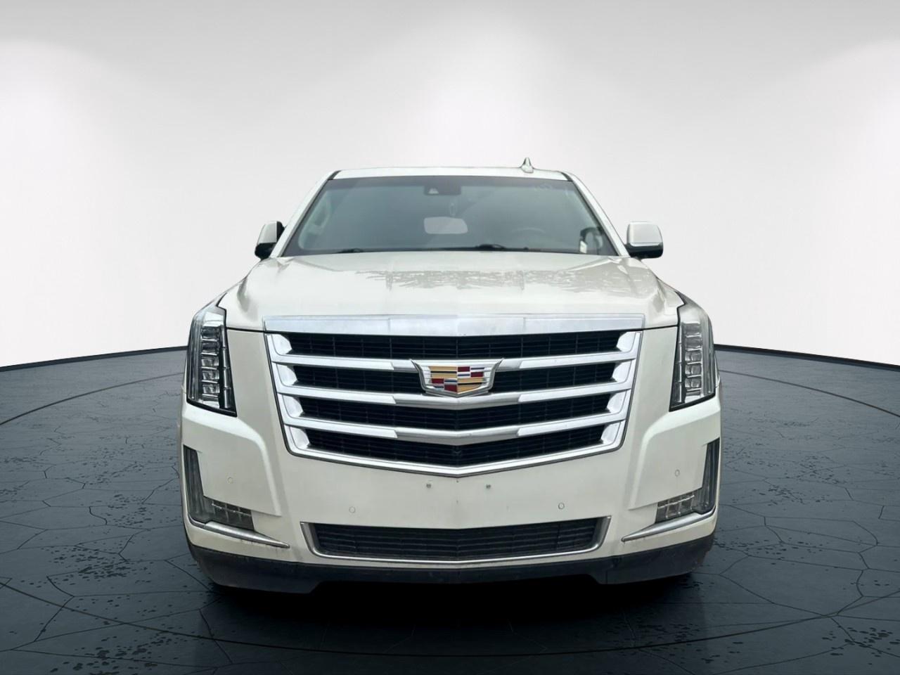 2015 Cadillac Escalade ESV Photo3