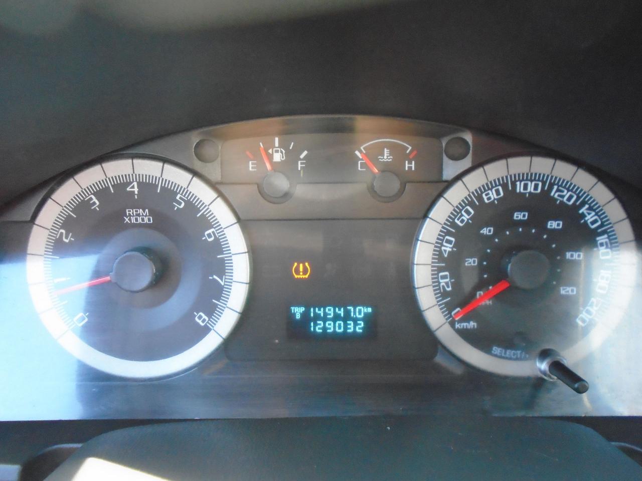 2009 Ford Escape FWD 4DR V6 AUTO XLT - Photo #16