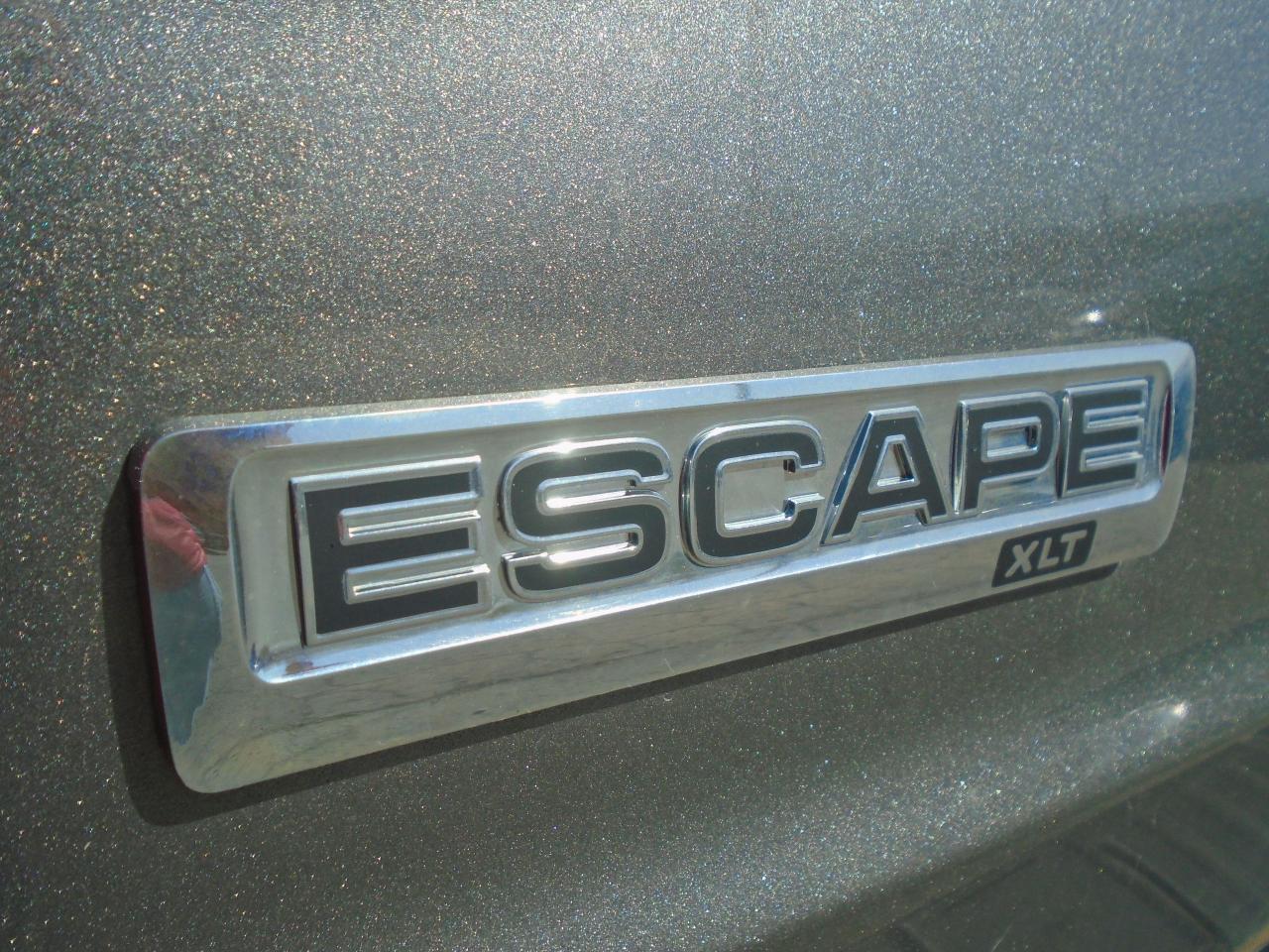 2009 Ford Escape FWD 4DR V6 AUTO XLT - Photo #30