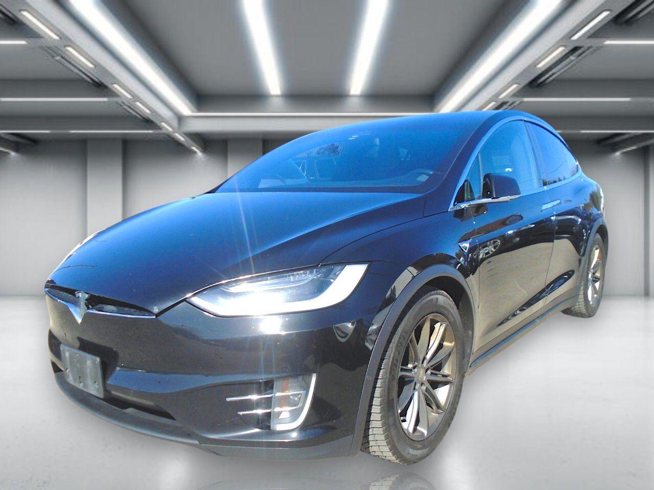 2017 Tesla Model X 90D AWD 473KM full charge - Photo #2