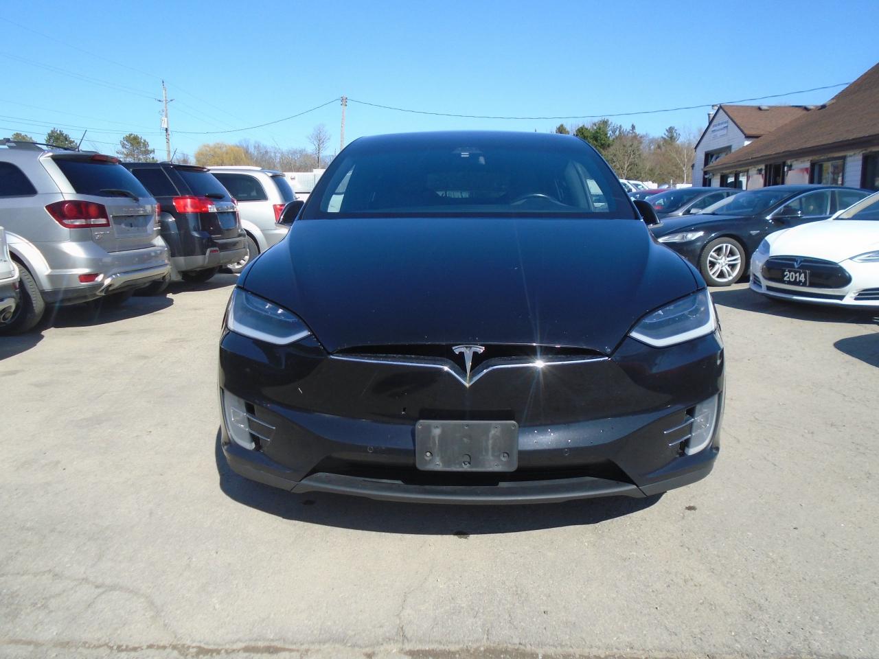 2017 Tesla Model X 90D AWD 473KM full charge - Photo #3