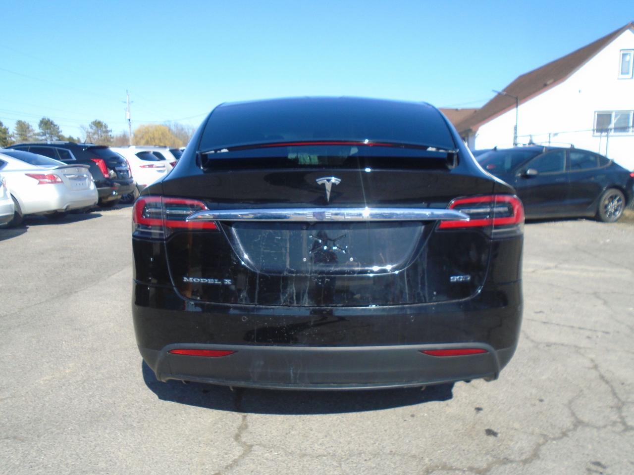 2017 Tesla Model X 90D AWD 473KM full charge - Photo #8