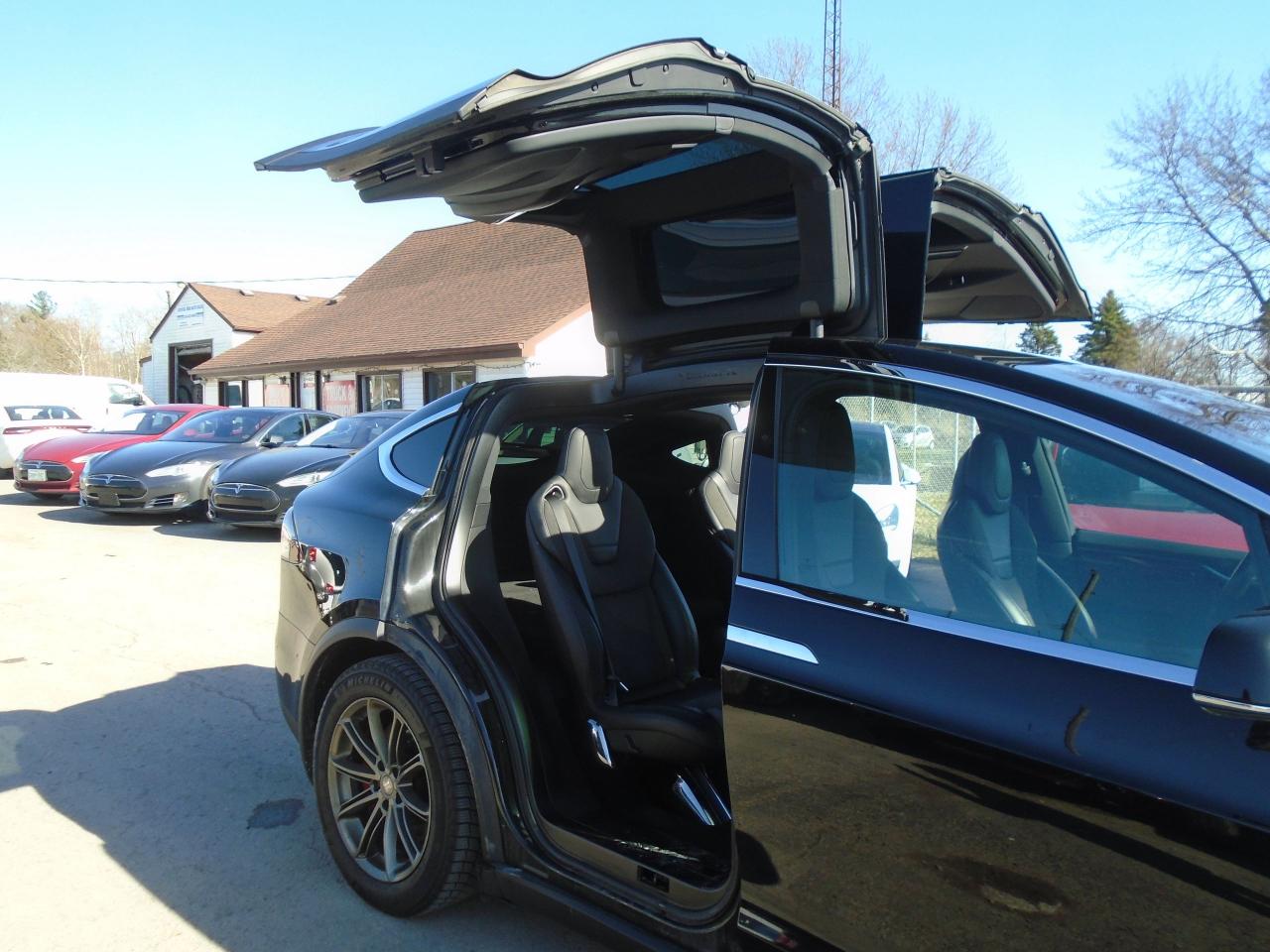 2017 Tesla Model X 90D AWD 473KM full charge - Photo #46