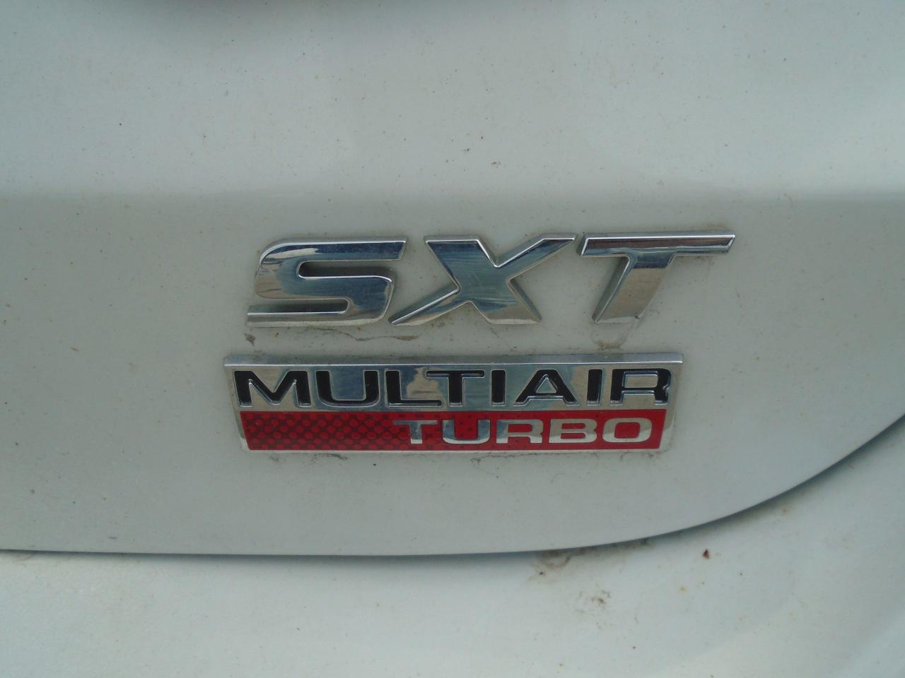 2013 Dodge Dart 4dr Sdn SXT - Photo #23