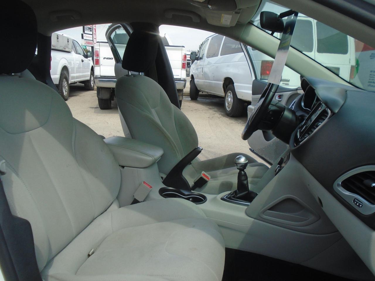 2013 Dodge Dart 4dr Sdn SXT - Photo #19