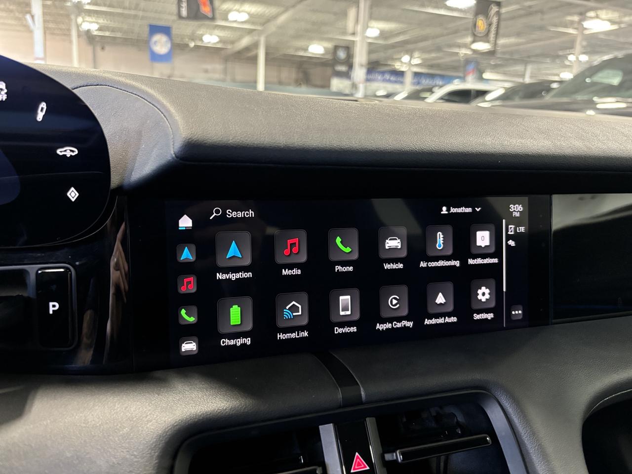2020 Porsche Taycan 4S AWD|PERFORMANCEBATTERY|PREMIUMPKG|NAV|BOSE|LED| - Photo #19