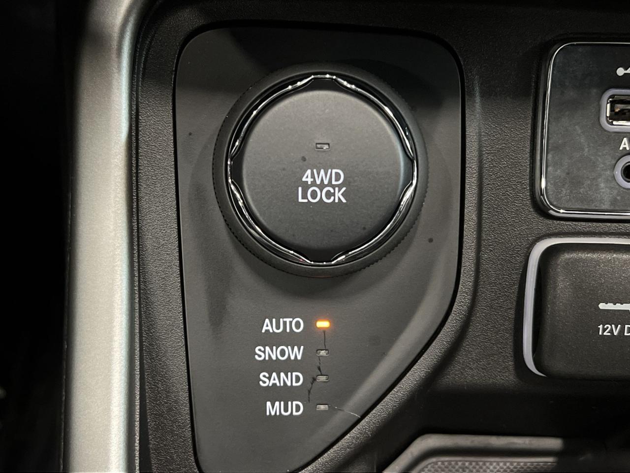 12438118