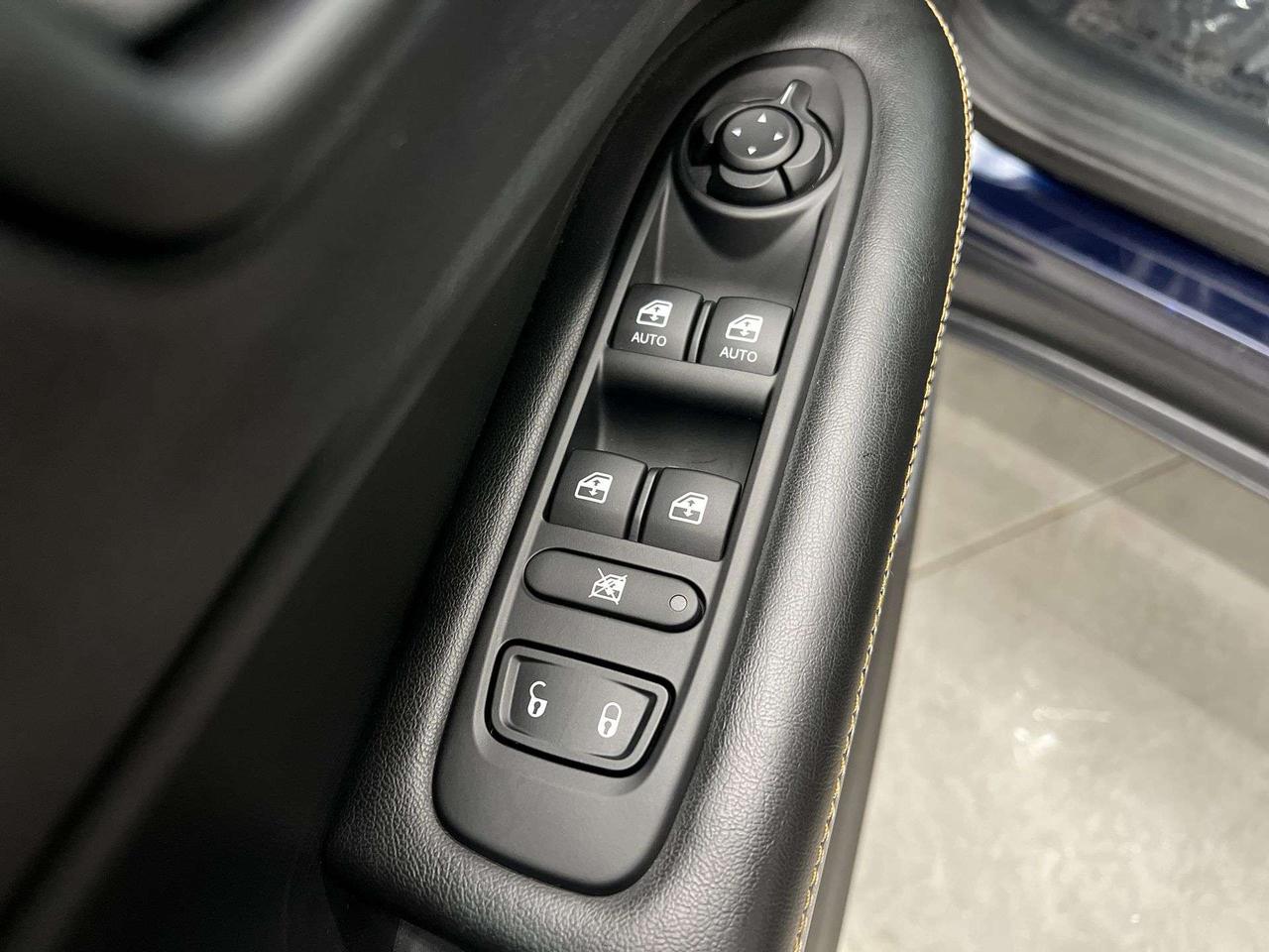 2021 Jeep Compass SPORT 4X4 | ONLY 55,000KMS!!| HTD SEATS | CARPLAY Photo