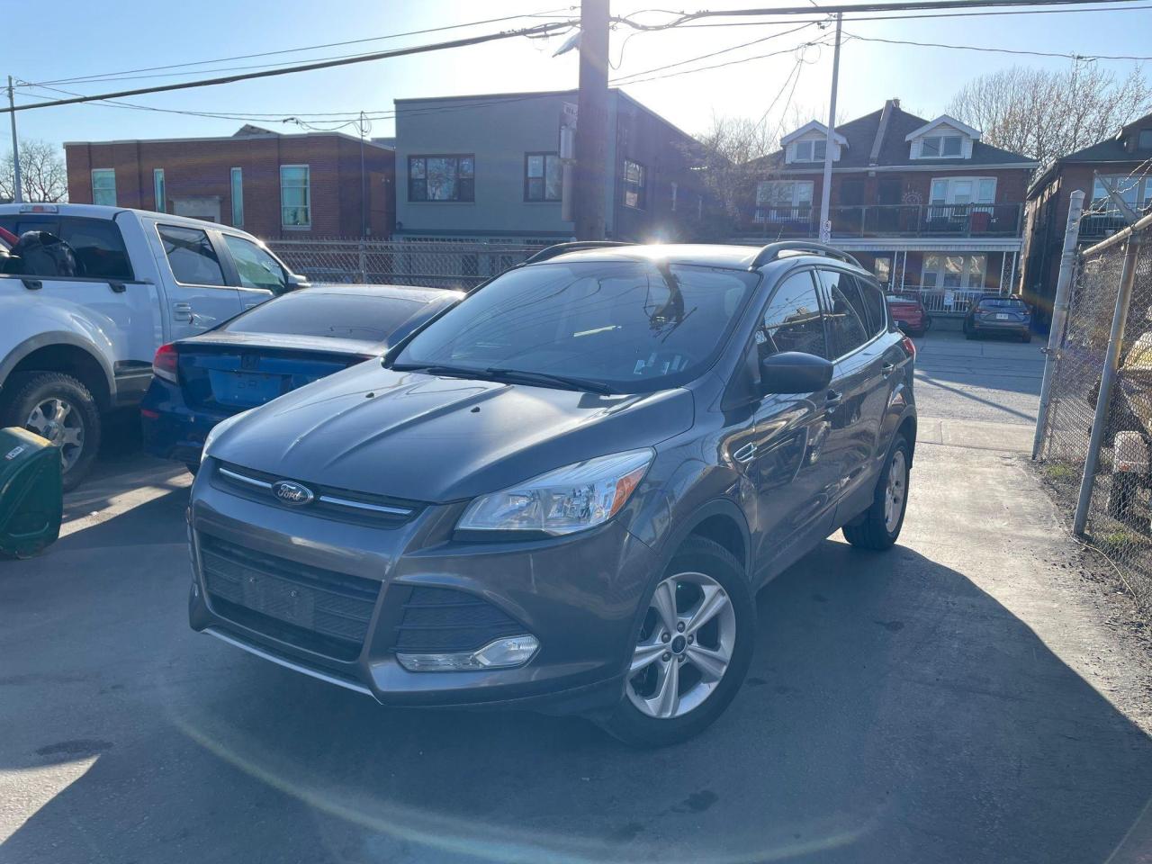 2016 Ford Escape SE *AS-IS, AWD, HEATED SEATS, NAV, BACKUP CAM* - Photo #1