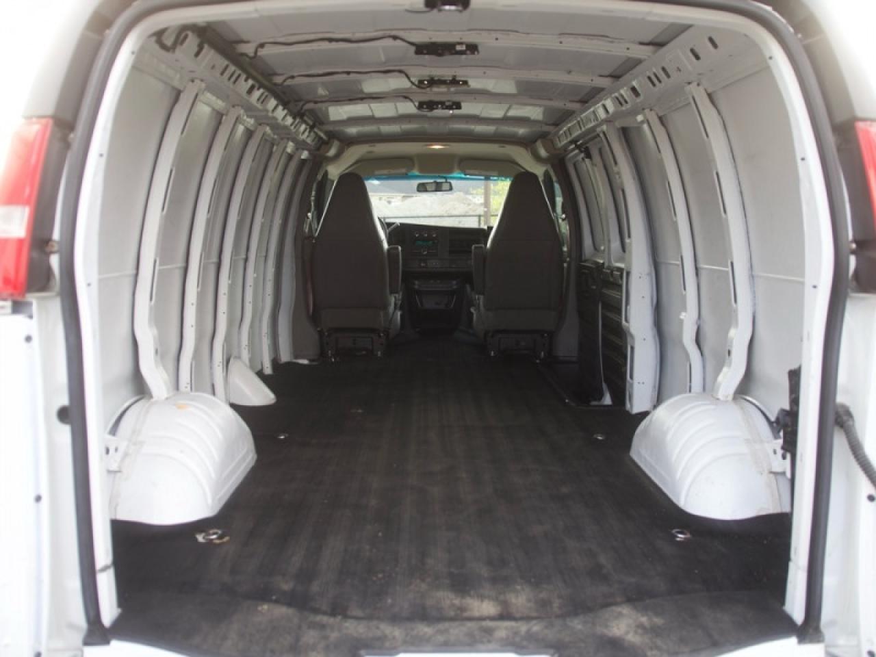 2022 GMC Savana Cargo Van WT  **EXTENDED CARGO VAN** Photo