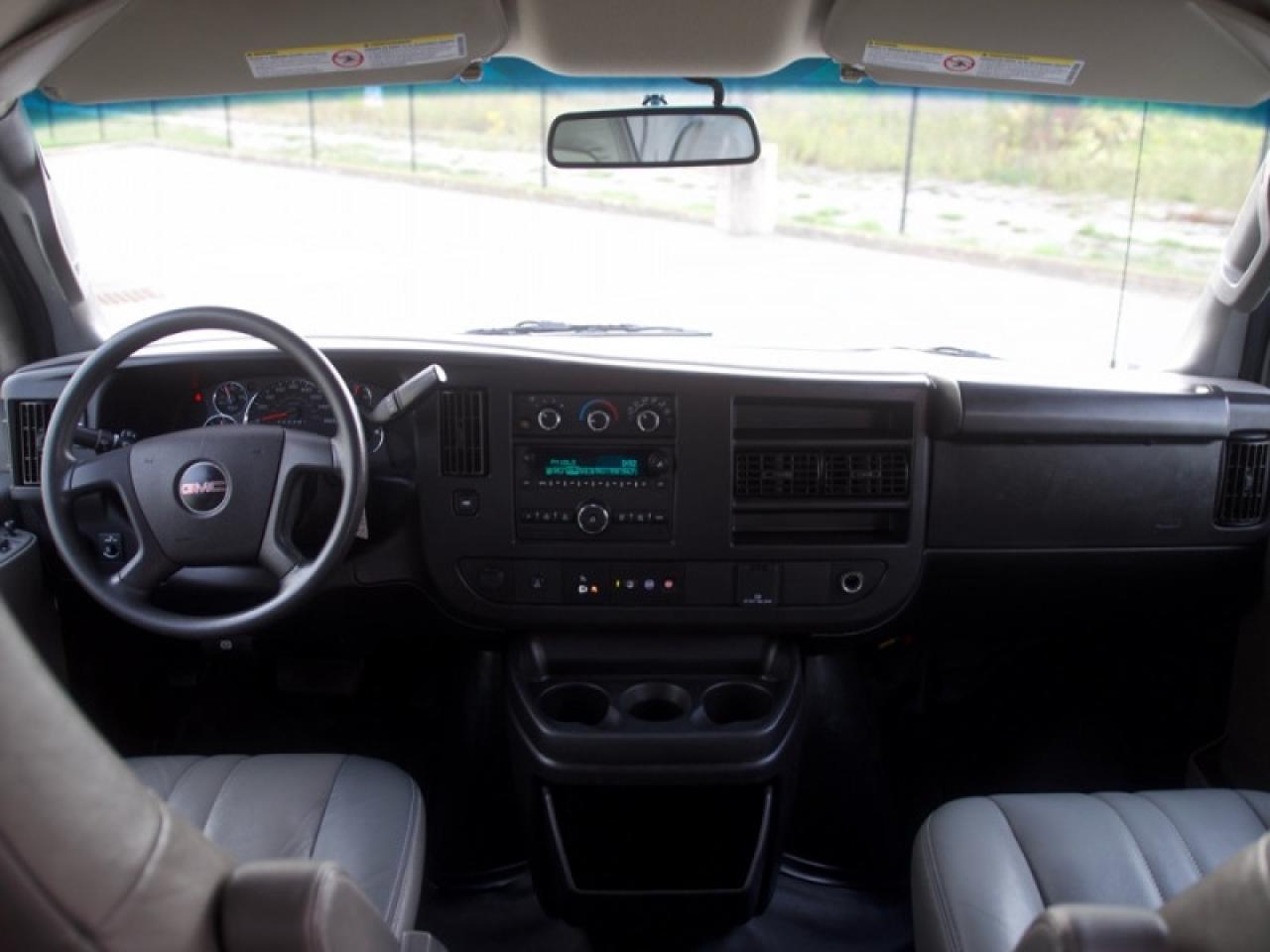 2022 GMC Savana Cargo Van WT  **EXTENDED CARGO VAN** Photo