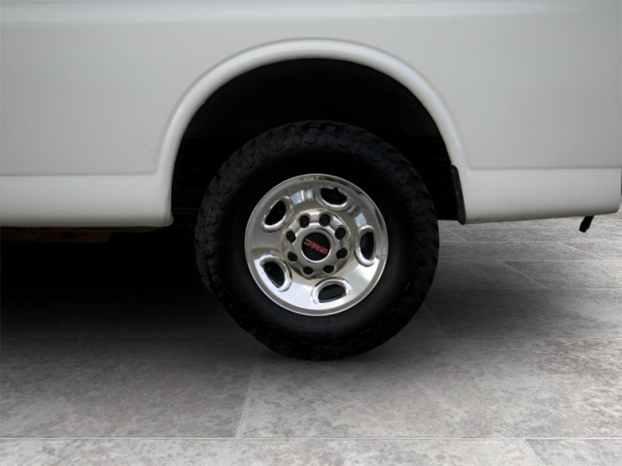 2022 GMC Savana Cargo Van WT  **EXTENDED CARGO VAN** Photo