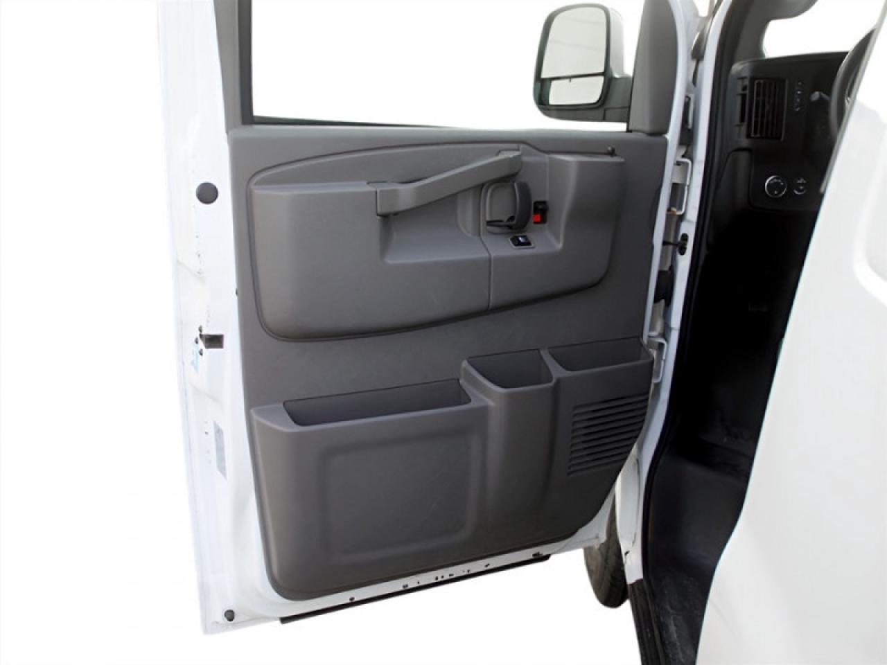 2022 GMC Savana Cargo Van WT  **EXTENDED CARGO VAN** Photo