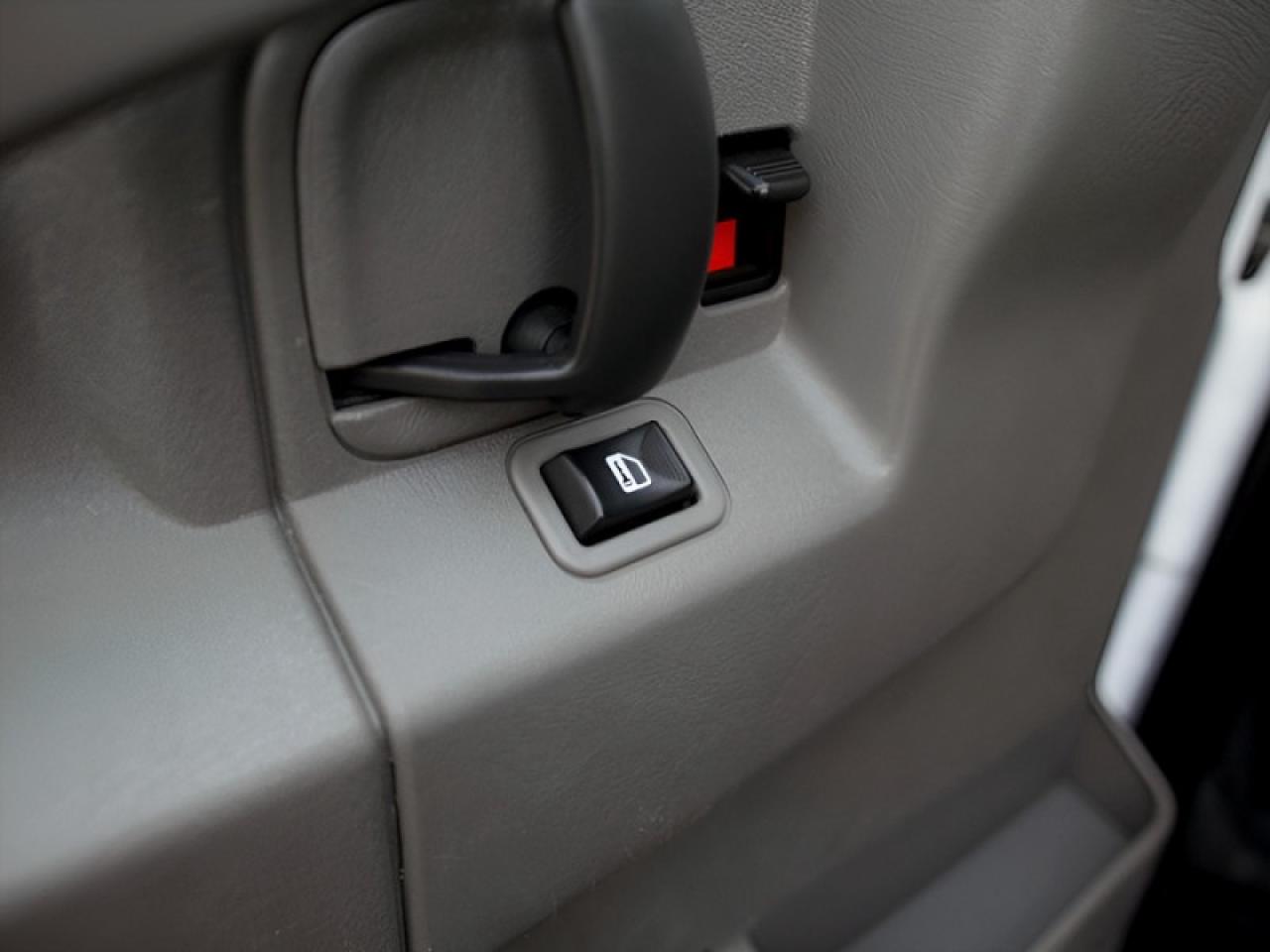 2022 GMC Savana Cargo Van WT  **EXTENDED CARGO VAN** Photo