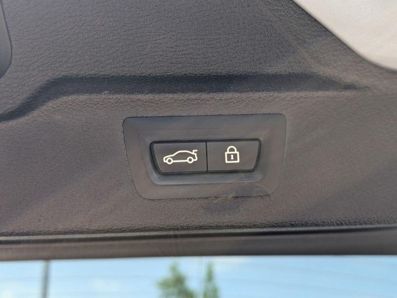2018 BMW X5 xDrive35i  **PREMIUM PKG. ESSENTIAL** Photo