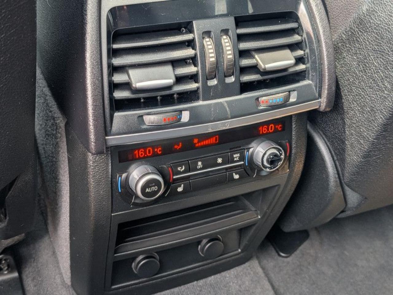 2018 BMW X5 xDrive35i  **PREMIUM PKG. ESSENTIAL** Photo