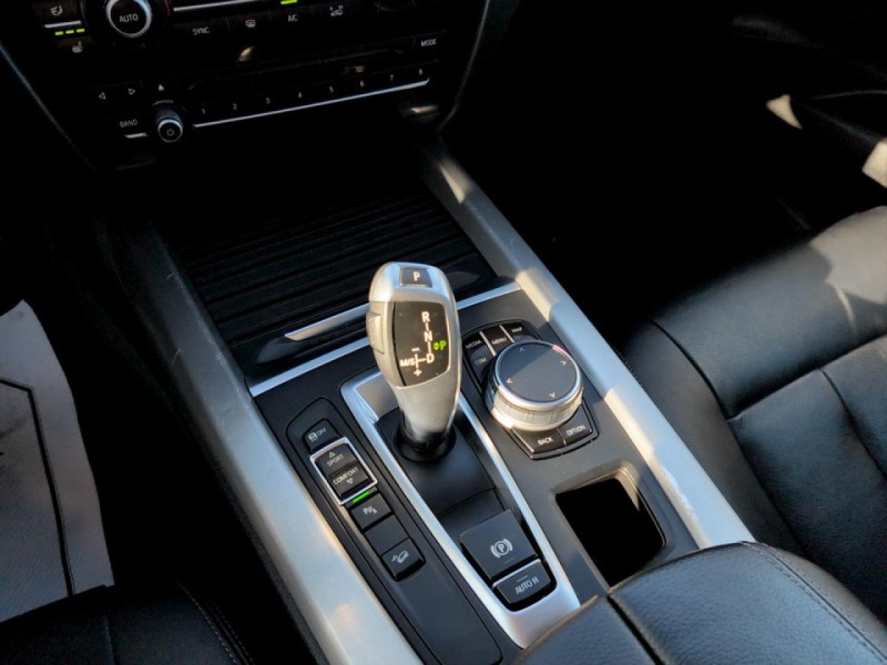 2018 BMW X5 xDrive35i  **PREMIUM PKG. ESSENTIAL** Photo