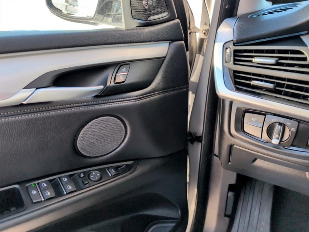 2018 BMW X5 xDrive35i  **PREMIUM PKG. ESSENTIAL** Photo