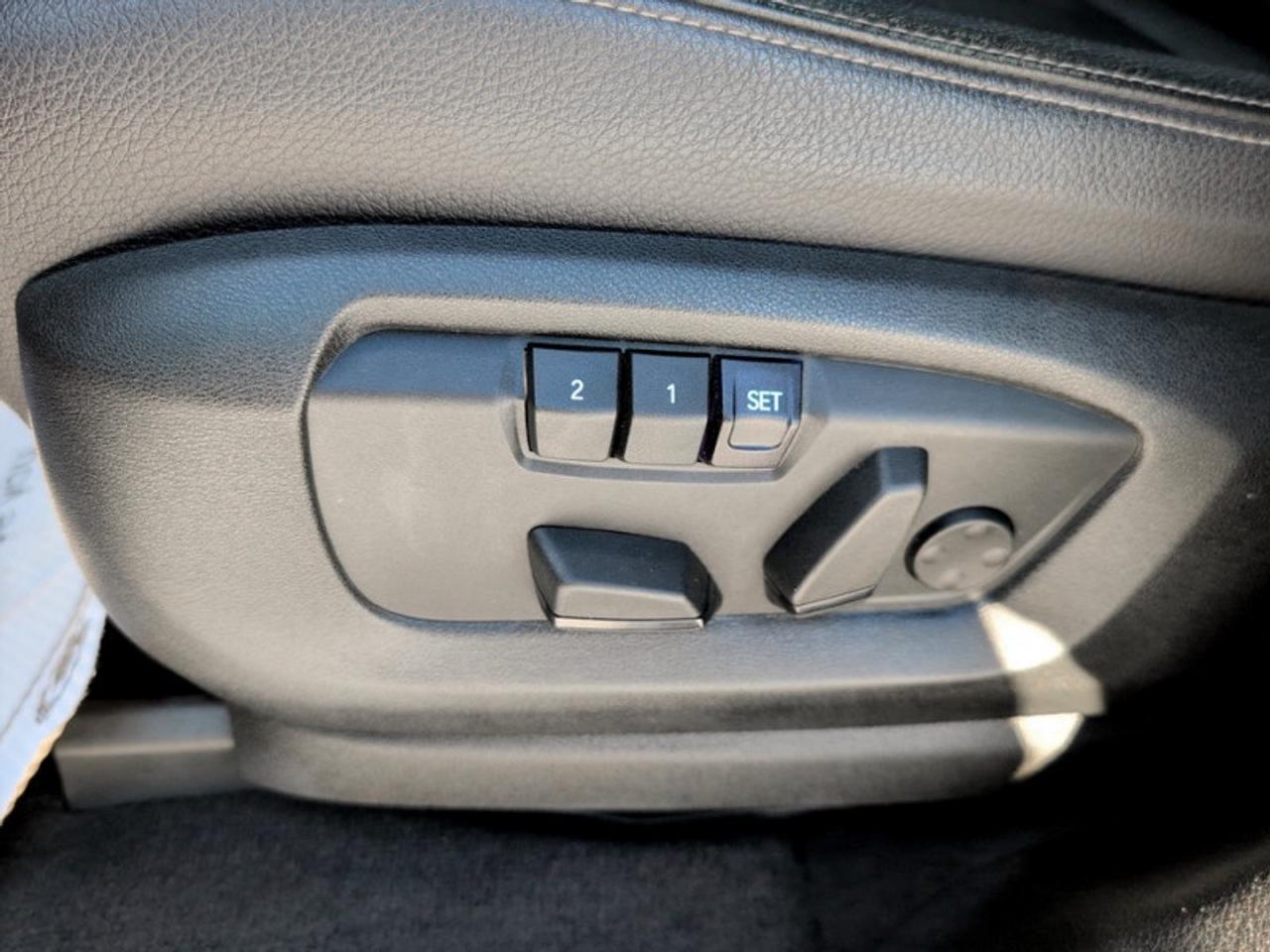 2018 BMW X5 xDrive35i  **PREMIUM PKG. ESSENTIAL** Photo