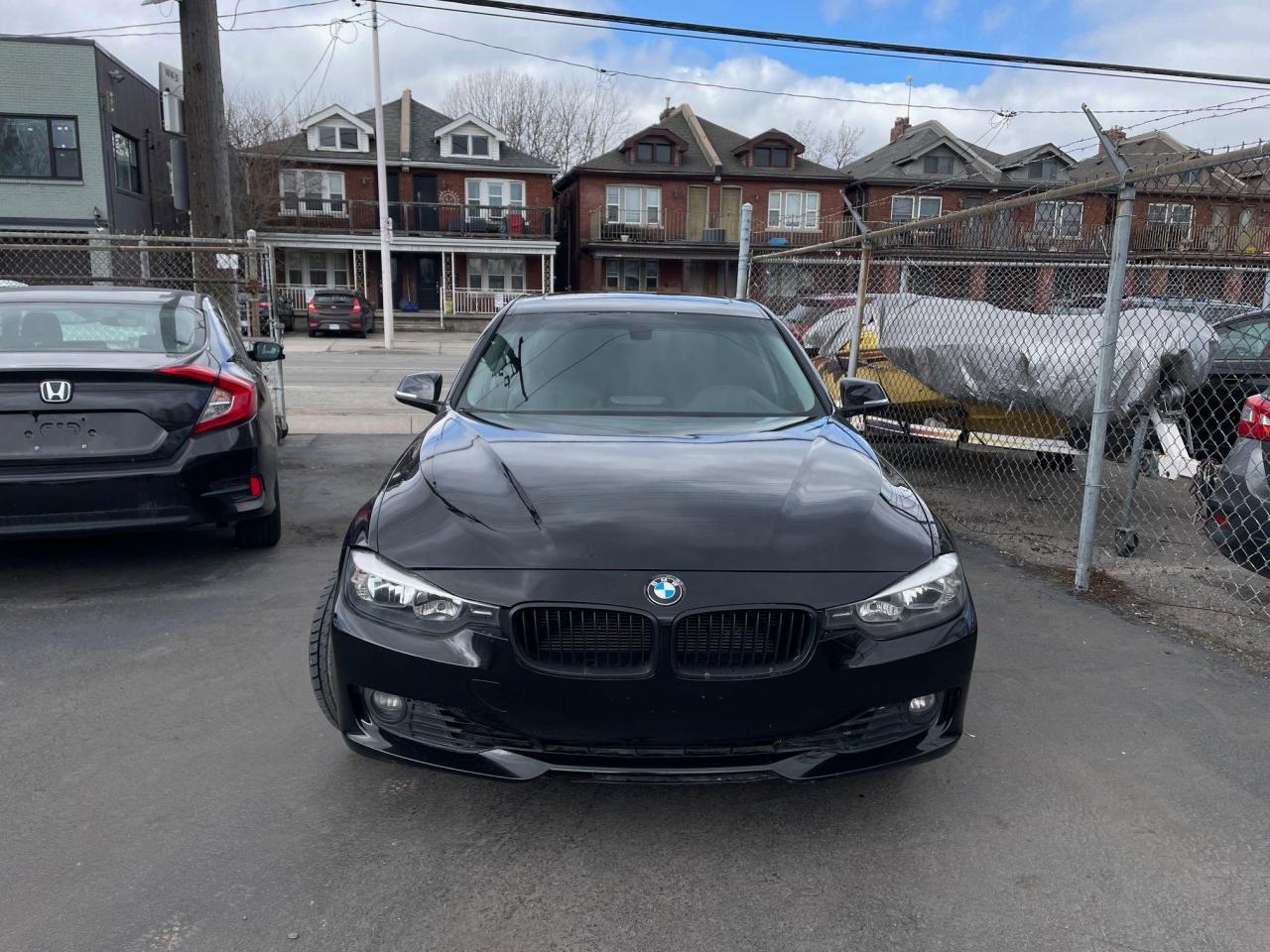 2013 BMW 3 Series 328i xDrive *SAFETY, HEATED SEATS & STEERING* - Photo #2