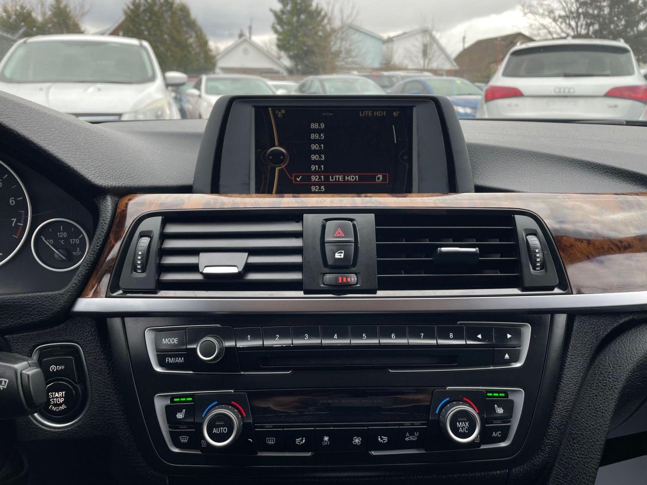 2013 BMW 3 Series 328i xDrive *SAFETY, HEATED SEATS & STEERING* - Photo #12