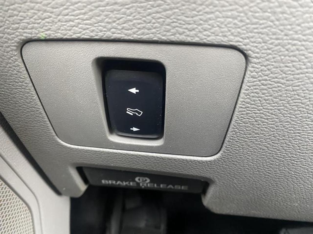 12438531