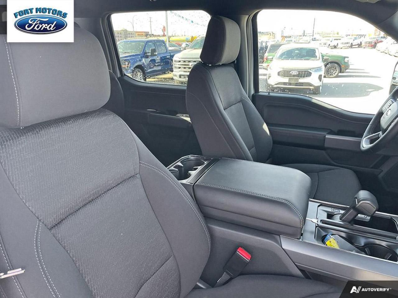 2025 Ford F-150 XLT Photo5