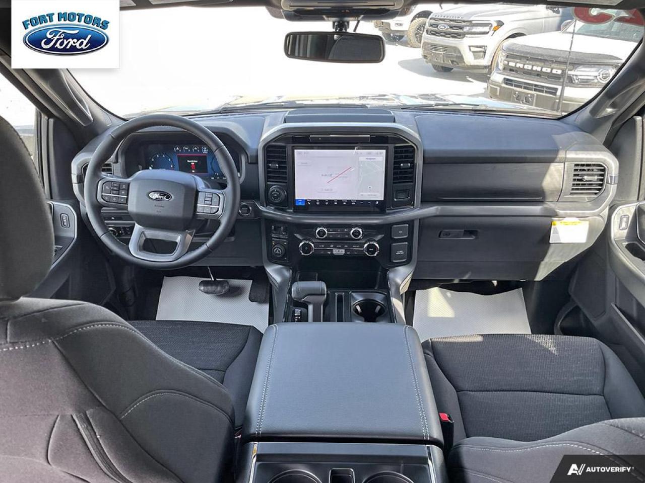 2025 Ford F-150 XLT Photo5