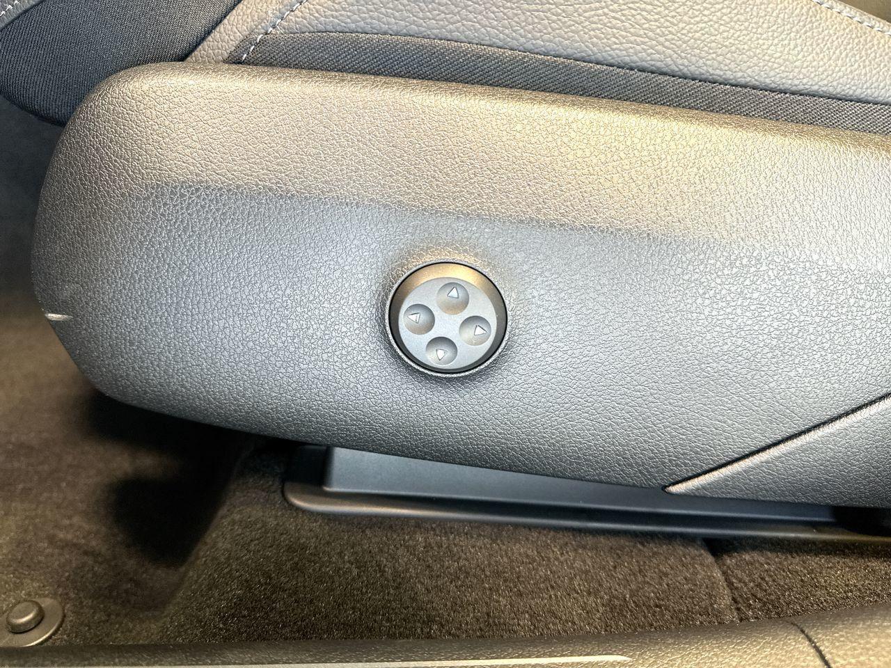 12438718