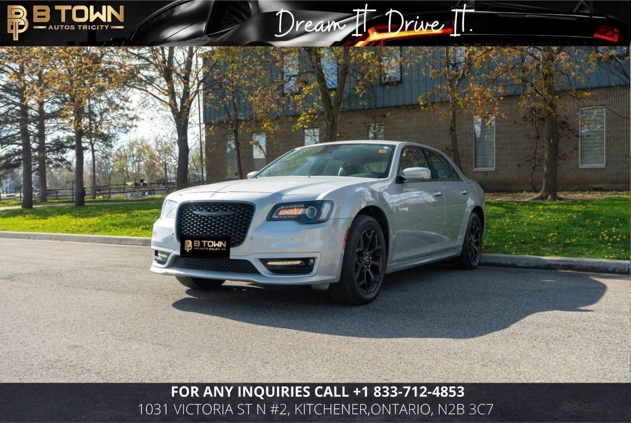 2022 Chrysler 300 300 TOURING L Photo