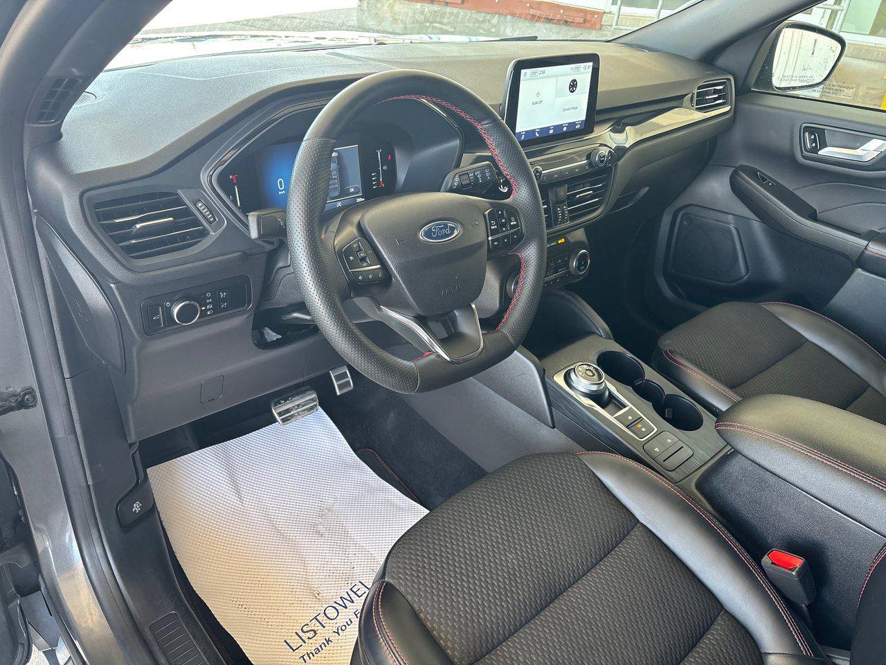 2023 Ford Escape ST-Line - Photo #28