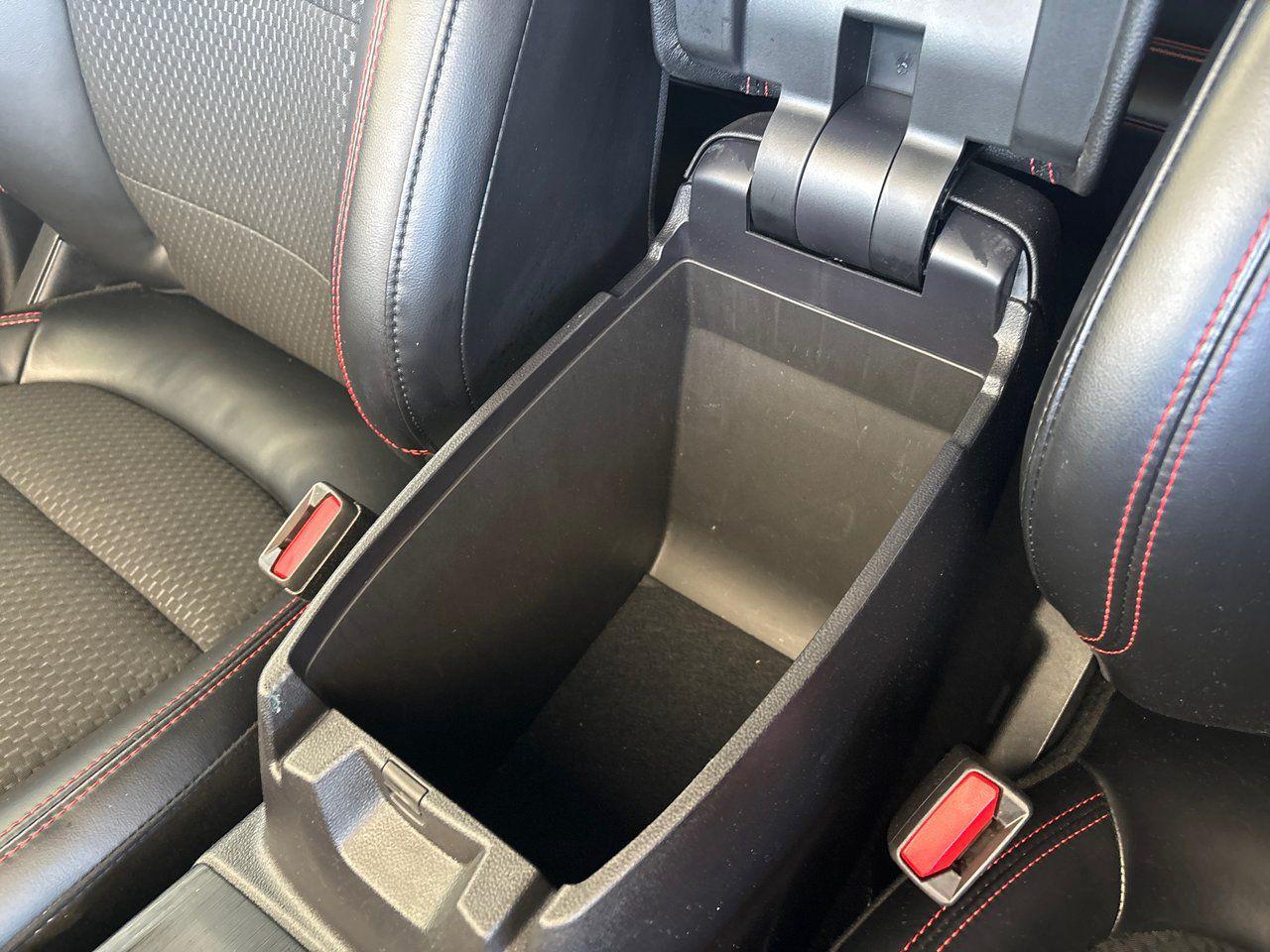 2023 Ford Escape ST-Line - Photo #18