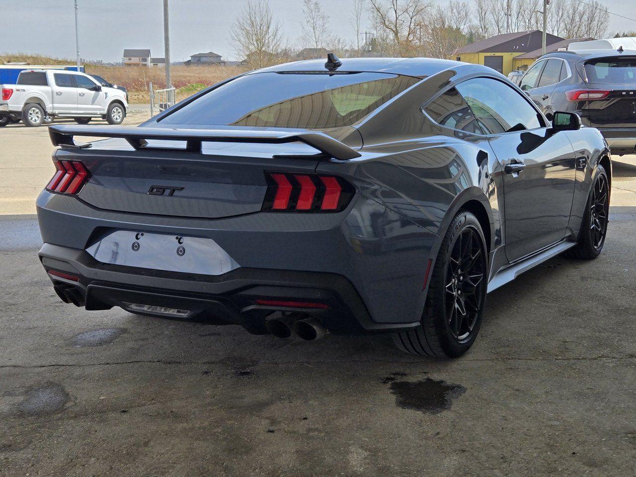 2024 Ford Mustang GT - Photo #5