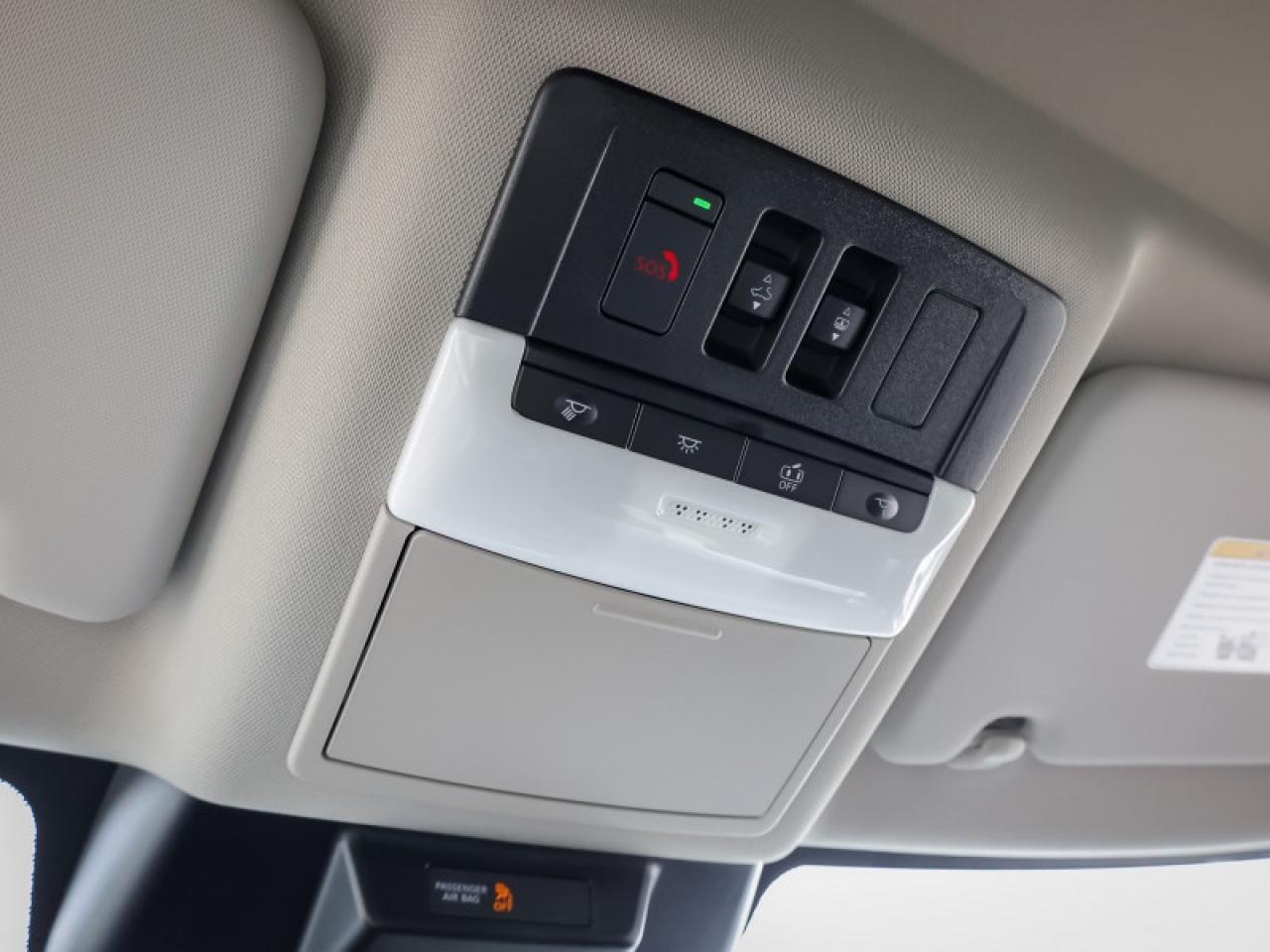 2025 Nissan Rogue SV Moonroof  - Moonroof -  Power Liftgate Photo