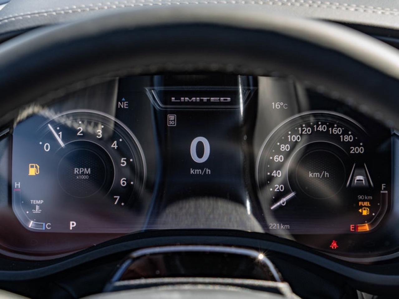 2025 RAM 1500 Limited Photo