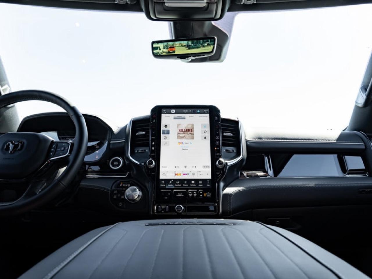 2025 RAM 1500 Limited Photo