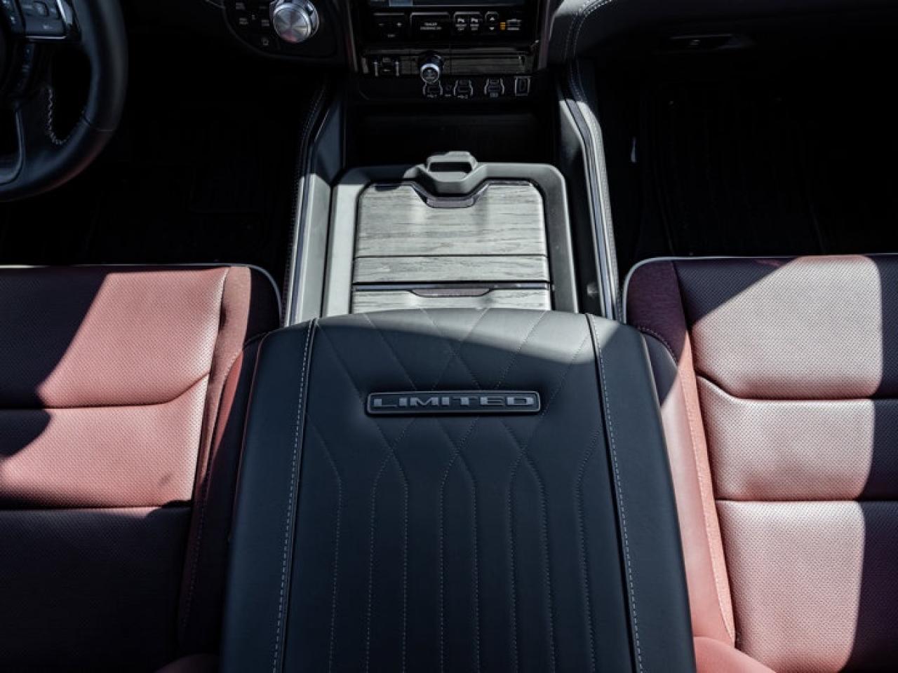 2025 RAM 1500 Limited Photo